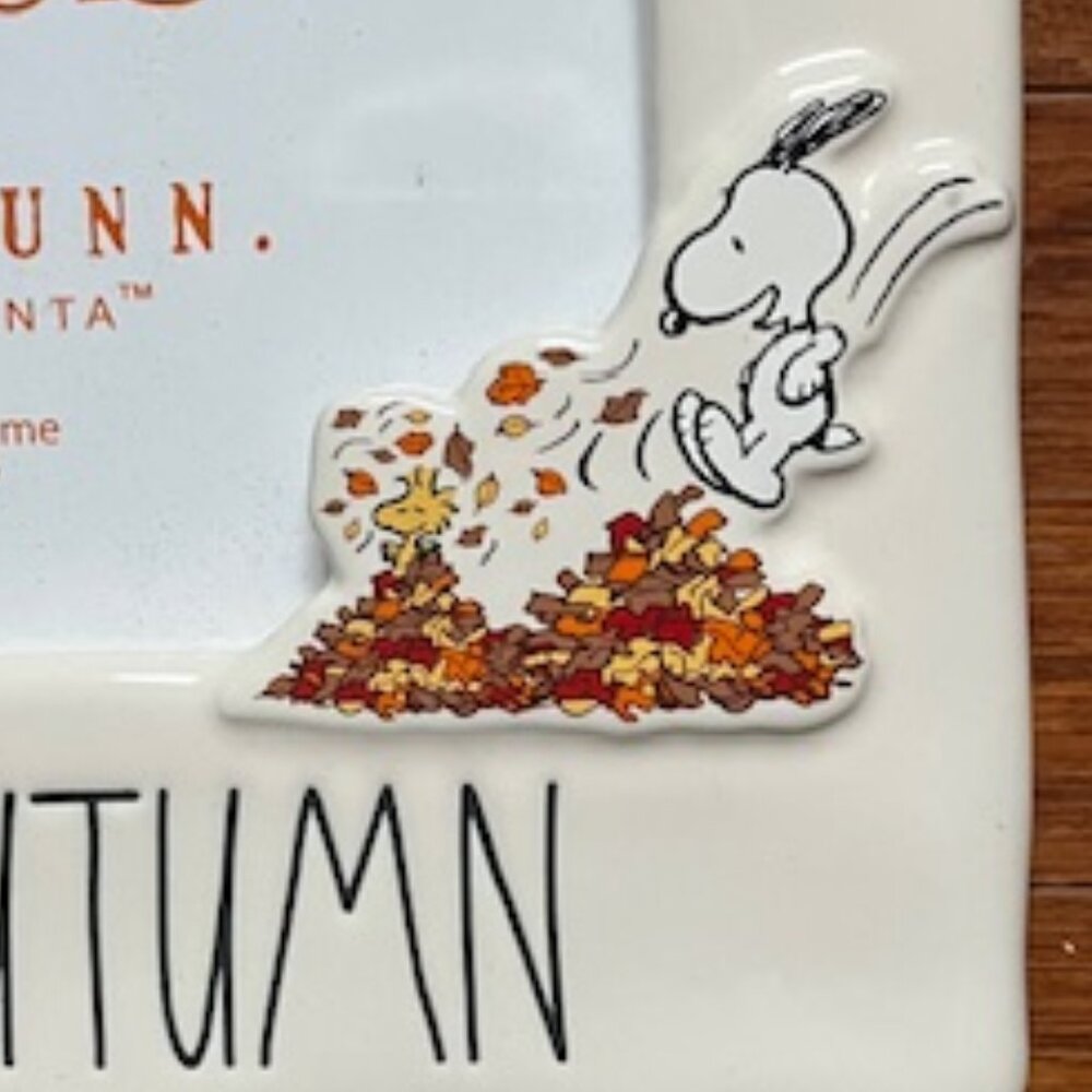 Rae Dunn Peanuts/Snoopy Fall Frame - Picture 3 of 7